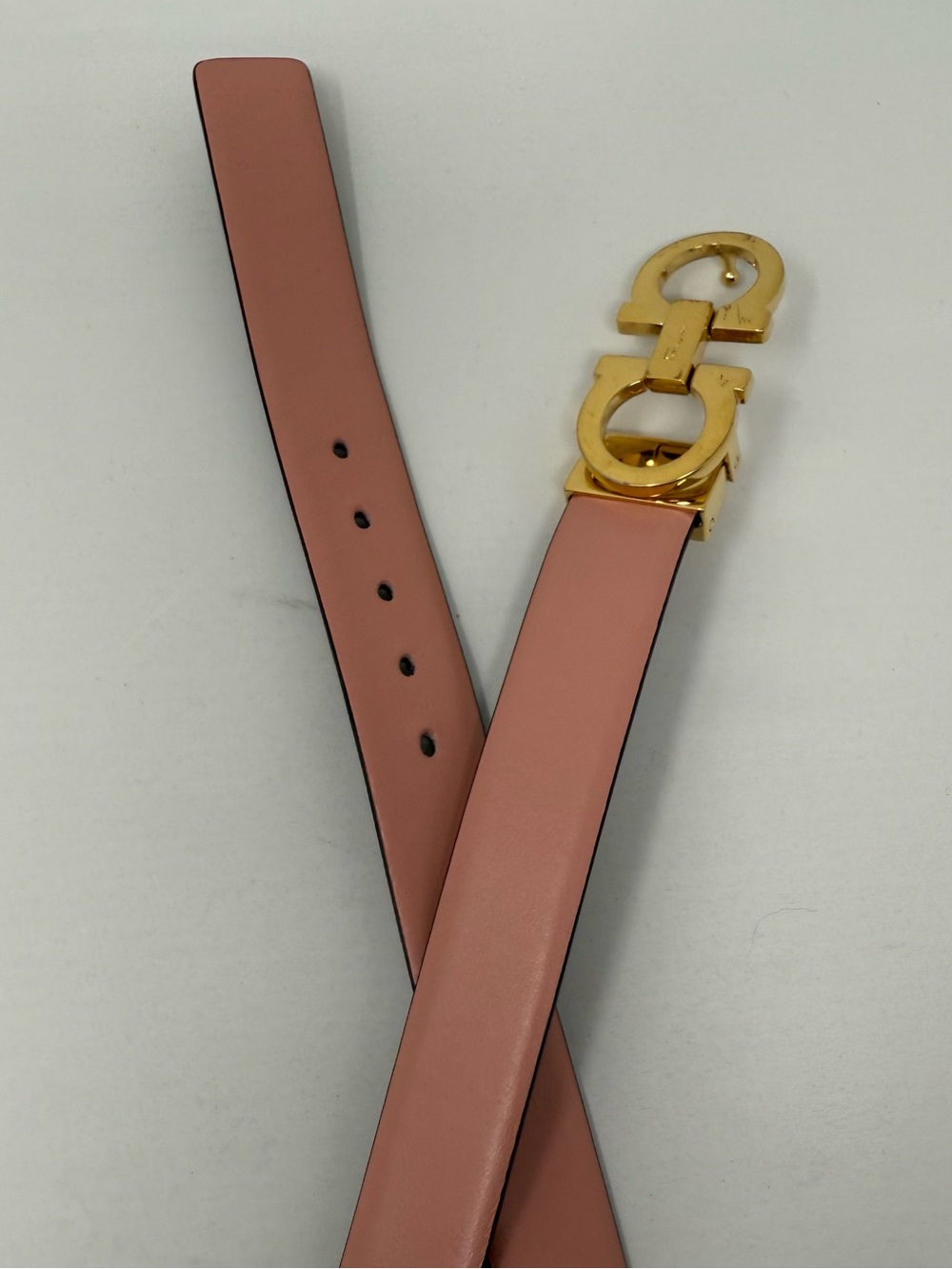 Salvatore Ferragamo Pink Leather Belt with Gold Gancini Buckle
